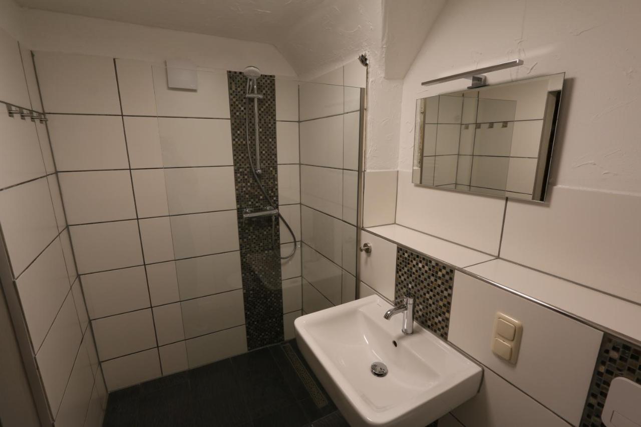 Gaestewohnung In Appartement *